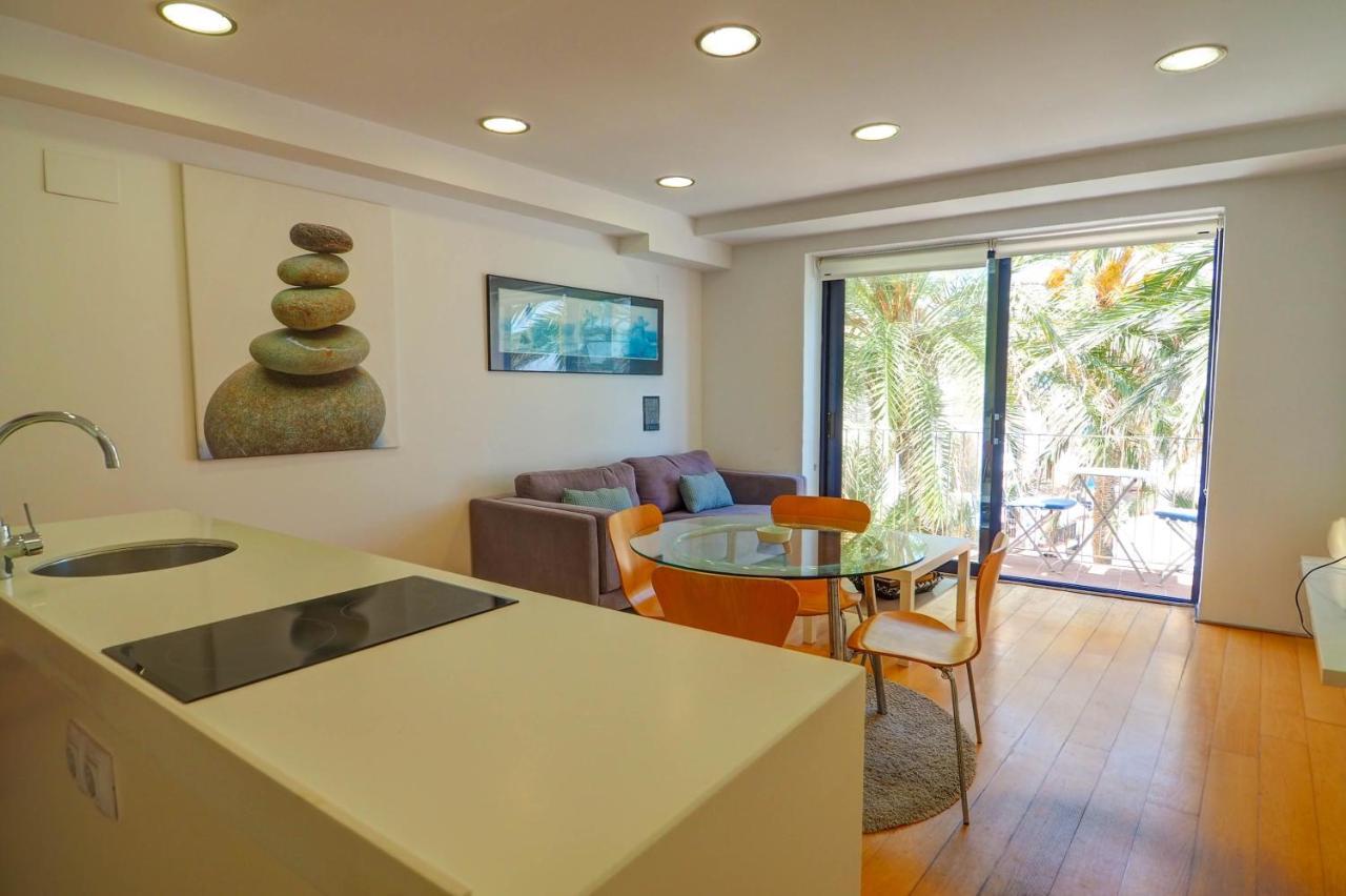 Port Alegre Attic By Hello Homes 锡切斯 外观 照片